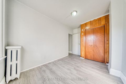 Photo 23 at 54 Ryerson Avenue, Chinatown, Toronto