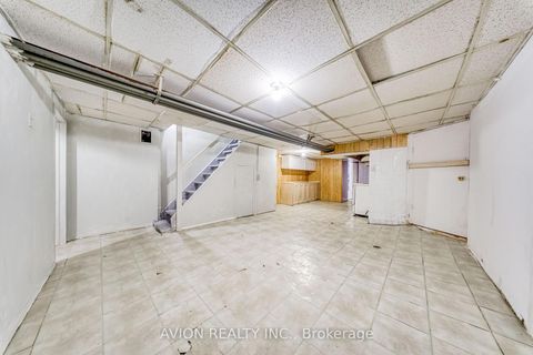 Photo 28 at 54 Ryerson Avenue, Chinatown, Toronto