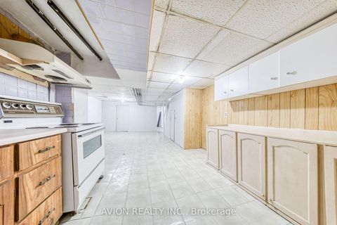 Photo 30 at 54 Ryerson Avenue, Chinatown, Toronto