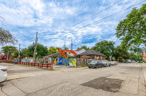 Photo 35 at 54 Ryerson Avenue, Chinatown, Toronto