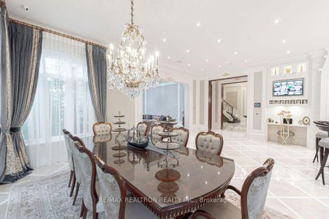 Photo 9 at 29 Denham Drive, South Richvale, Richmond Hill
