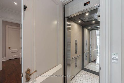Photo 22 at 29 Denham Drive, South Richvale, Richmond Hill