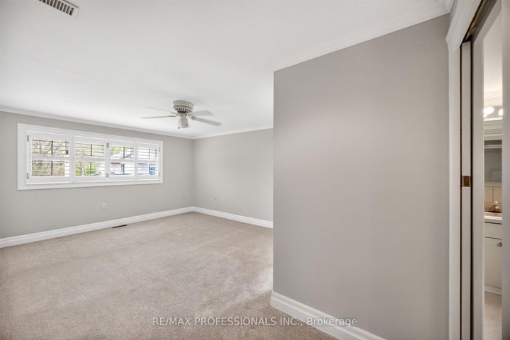 Photo 22 at 27 Nottingham Drive, Humber Valley, Toronto