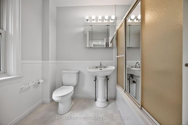 Photo 35 at 27 Nottingham Drive, Humber Valley, Toronto
