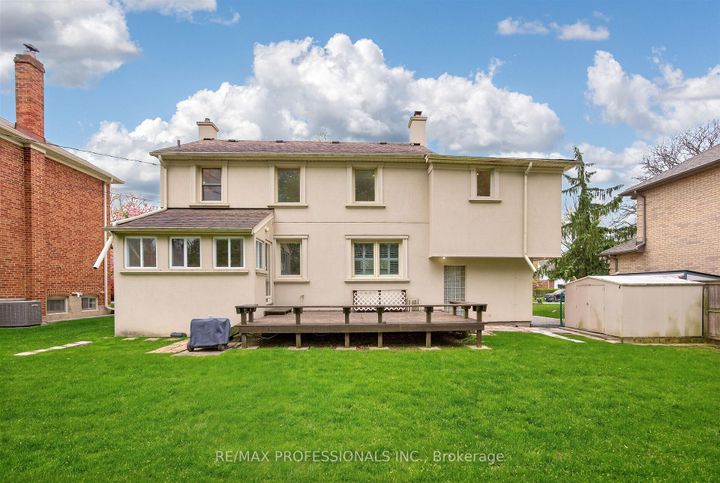 Photo 41 at 27 Nottingham Drive, Humber Valley, Toronto