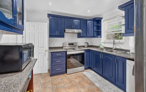 Photo 9 at 7 Baudina Crescent, Cliffside, Toronto