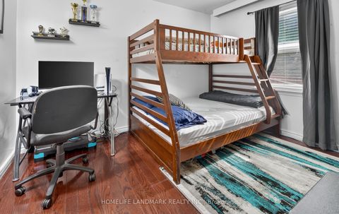 Photo 13 at 7 Baudina Crescent, Cliffside, Toronto