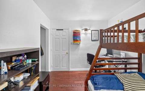 Photo 14 at 7 Baudina Crescent, Cliffside, Toronto