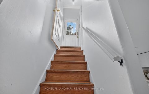 Photo 18 at 7 Baudina Crescent, Cliffside, Toronto