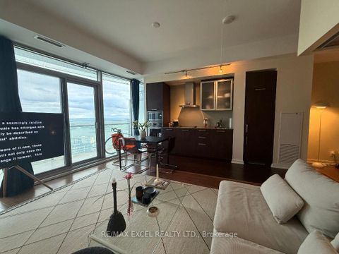 Photo 14 at 3704 - 14 York Street, Waterfront Communities C1, Toronto