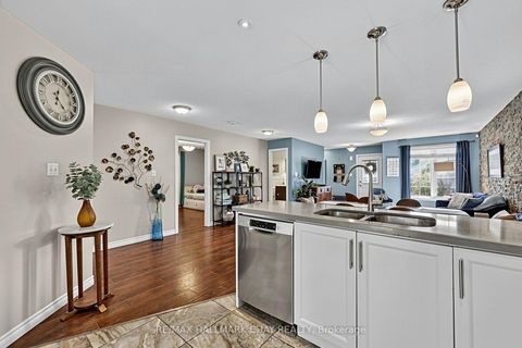 Photo 11 at 76 Shalom Way, Painswick South, Barrie