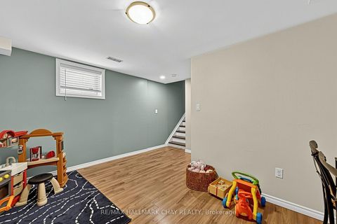 Photo 25 at 76 Shalom Way, Painswick South, Barrie