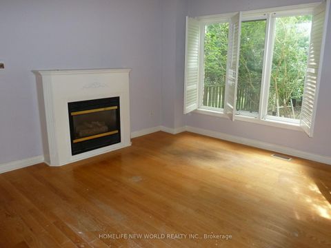 Photo 1 at 3022 Bayview Avenue, Willowdale East, Toronto