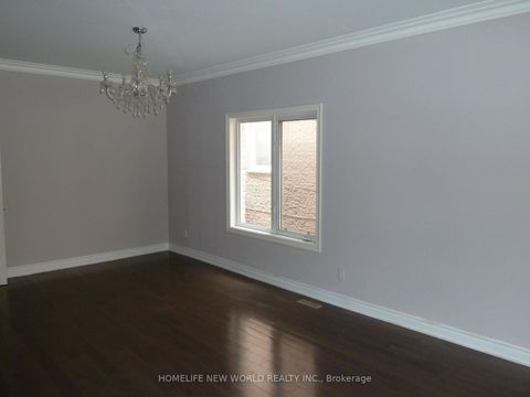 Photo 2 at 3022 Bayview Avenue, Willowdale East, Toronto