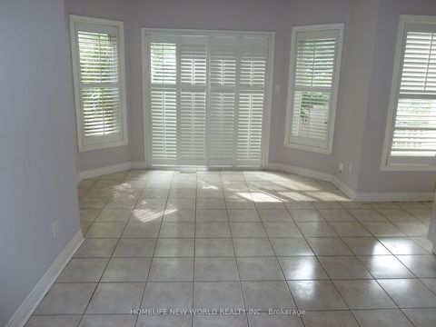 Photo 4 at 3022 Bayview Avenue, Willowdale East, Toronto
