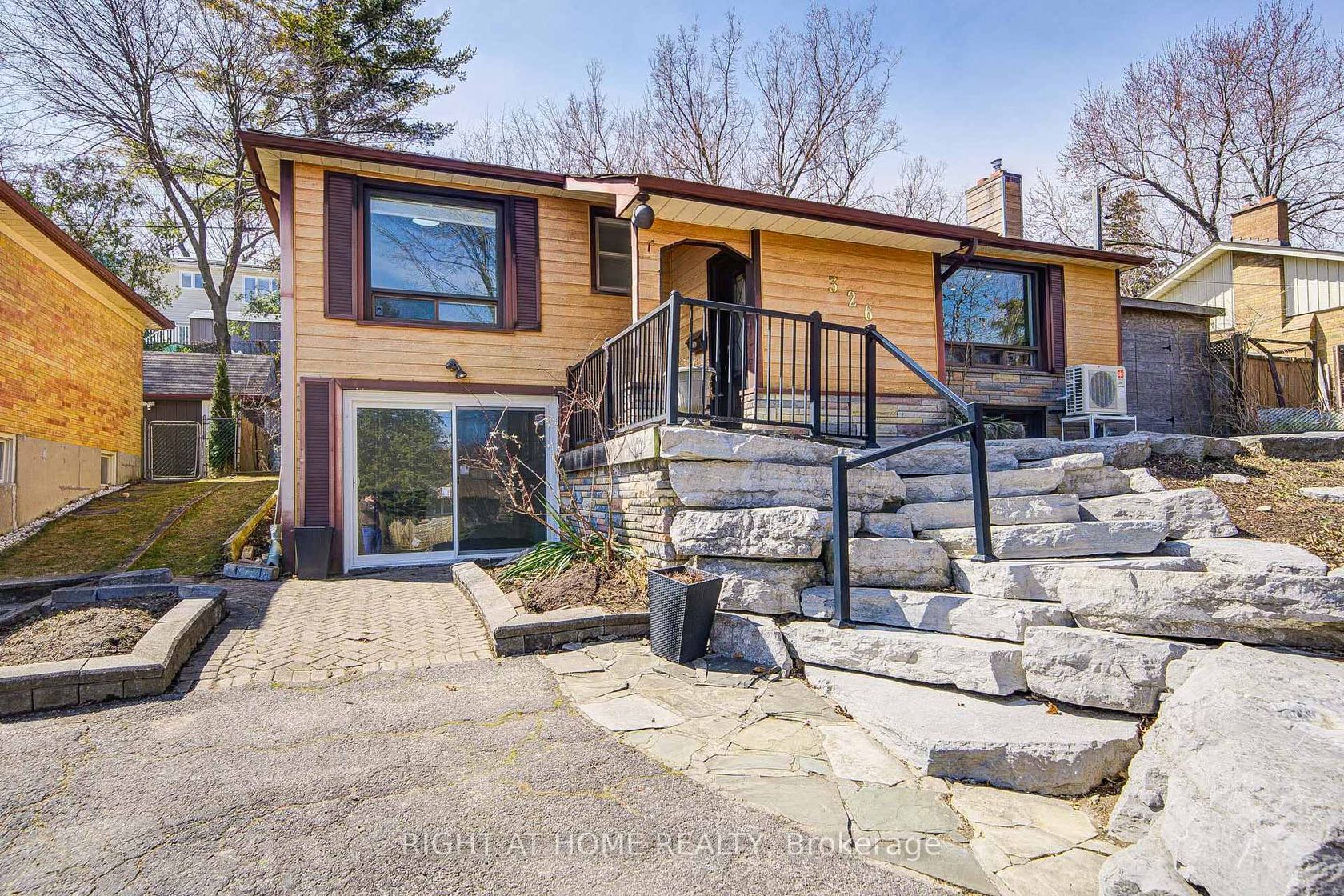 326 Jaybell Grove, Rouge E10, Toronto photo 7