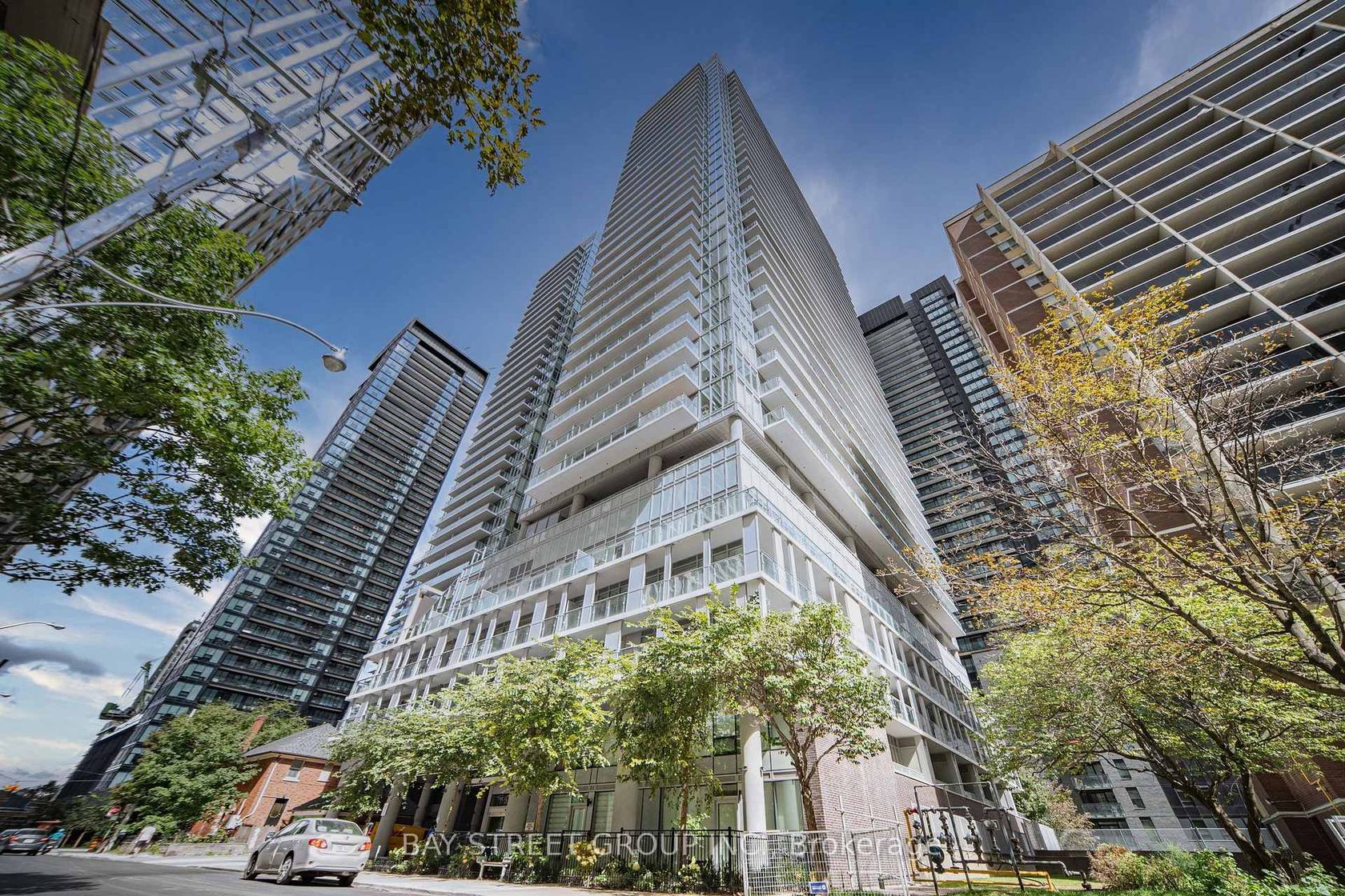 2412 - 195 Redpath Avenue, Mount Pleasant West, Toronto 
