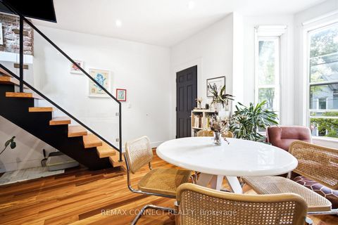 Photo 5 at 37 Noble Street, Roncesvalles, Toronto