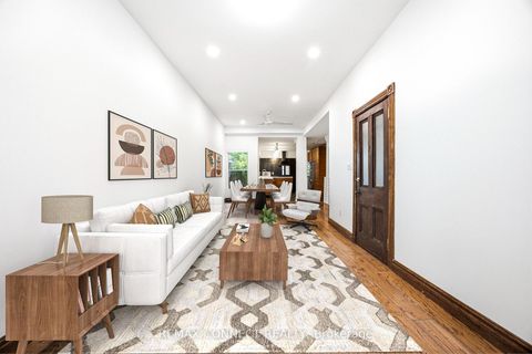 Photo 23 at 37 Noble Street, Roncesvalles, Toronto