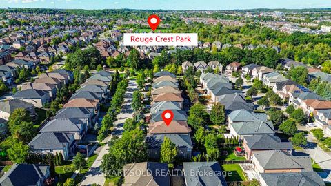 Photo 3 at 61 Aladdin Crescent, Westbrook, Richmond Hill
