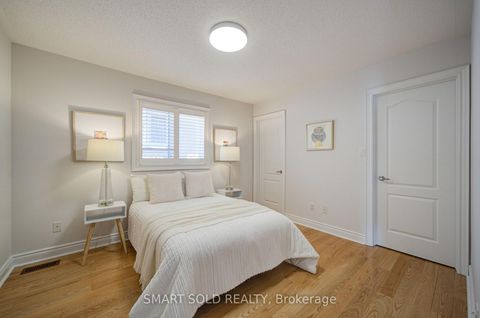 Photo 39 at 61 Aladdin Crescent, Westbrook, Richmond Hill