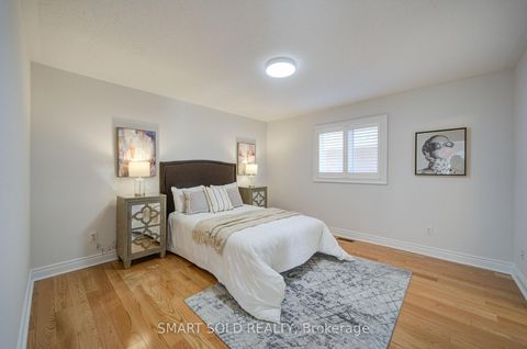 Photo 40 at 61 Aladdin Crescent, Westbrook, Richmond Hill