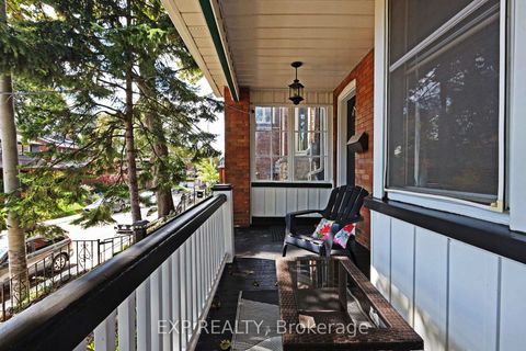 Photo 2 at 60 Parkdale Road, Swansea, Toronto