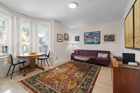 Photo 12 at 60 Parkdale Road, Swansea, Toronto