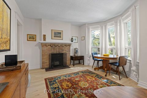 Photo 14 at 60 Parkdale Road, Swansea, Toronto