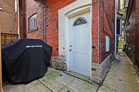 Photo 34 at 60 Parkdale Road, Swansea, Toronto