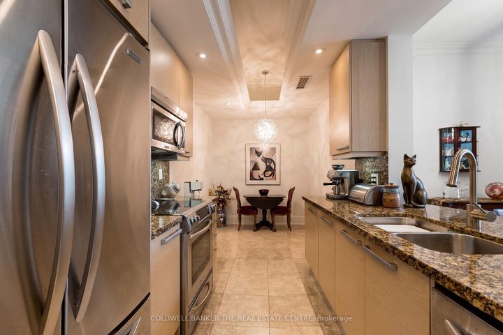 Photo 3 at LPH05 - 660 Sheppard Avenue E, Bayview Village, Toronto