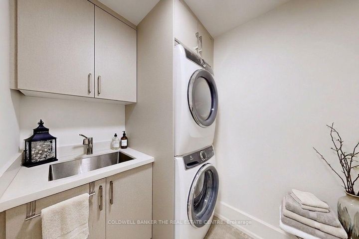 Photo 14 at LPH05 - 660 Sheppard Avenue E, Bayview Village, Toronto
