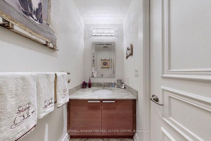 Photo 15 at LPH05 - 660 Sheppard Avenue E, Bayview Village, Toronto