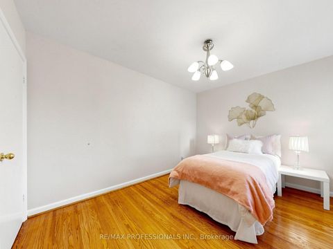 Photo 15 at 36 Tewsley Place, Richview, Toronto