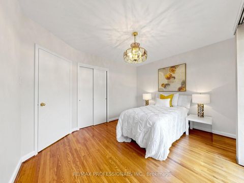 Photo 17 at 36 Tewsley Place, Richview, Toronto
