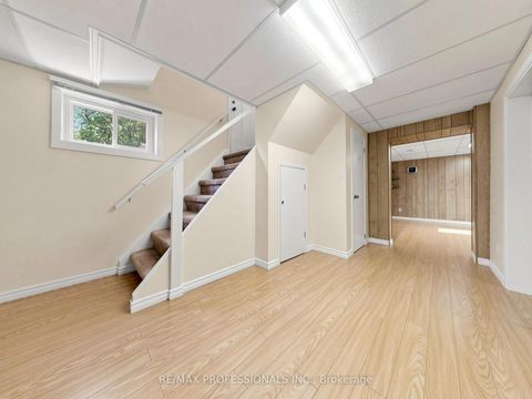 Photo 19 at 36 Tewsley Place, Richview, Toronto