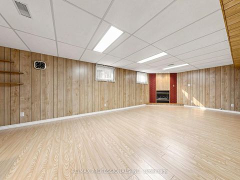 Photo 20 at 36 Tewsley Place, Richview, Toronto