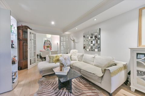 Photo 6 at 601 - 300 Balliol Street, Mount Pleasant West, Toronto