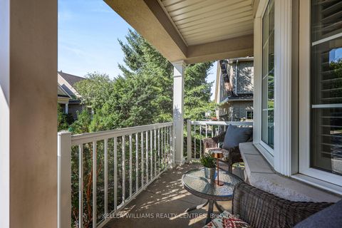 Photo 5 at 10 - 353 Terry Carter Crescent, College Manor, Newmarket