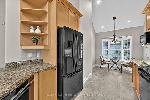 Photo 12 at 10 - 353 Terry Carter Crescent, College Manor, Newmarket