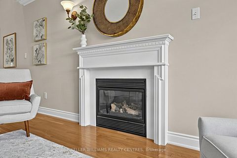 Photo 23 at 10 - 353 Terry Carter Crescent, College Manor, Newmarket