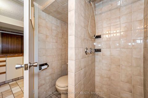 Photo 24 at 11 Picton Crescent, CFB, Toronto