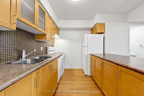 Photo 12 at 929 - 50 Western Battery Road, Niagara, Toronto