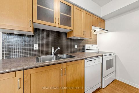 Photo 13 at 929 - 50 Western Battery Road, Niagara, Toronto