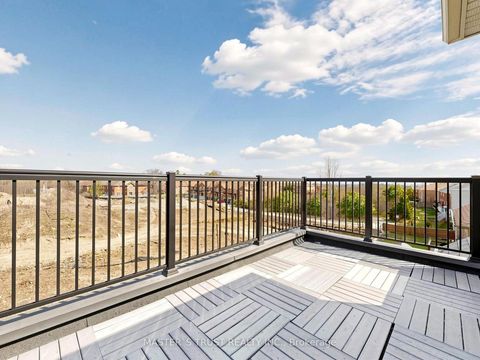 Photo 48 at 61 Grange Drive, Jefferson, Richmond Hill