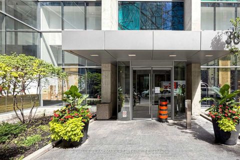 Photo 1 at 1508 - 38 Grenville Street, Bay Street Corridor, Toronto