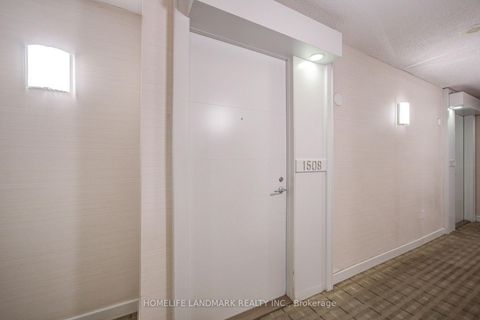 Photo 5 at 1508 - 38 Grenville Street, Bay Street Corridor, Toronto