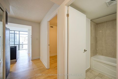 Photo 7 at 1508 - 38 Grenville Street, Bay Street Corridor, Toronto
