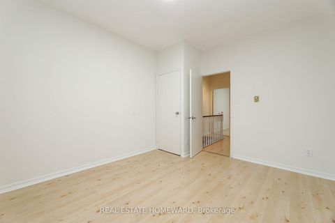 Photo 15 at 178 Delaware Avenue, Little Italy, Toronto