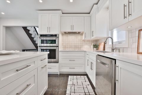 Photo 14 at 163 Roe Avenue, Nortown, Toronto